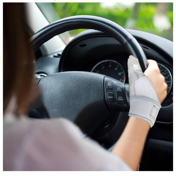 Trigger Thumb Splint - Spica Support Adjustable Stabilizer for Pain,Arthritis, - Picture 10 of 13